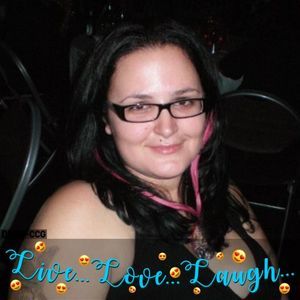 Meet your Posher, Janel